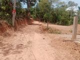 ඉඩමක් විකිණීමට මිරිස්ස