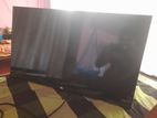 32" LED TV