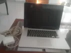 Apple MacBook Pro