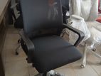 IMPANA PLUS BULK MB OFFICE CHAIR - 1003A