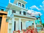 Incompleted 3 Story 10p Land With New House For Sale In Negombo