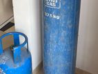 Industrial size gas cylinders