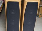 Infinity Alpha Speakers (Two 40 With One Center)