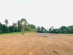 ඉංගිරිය මාවක් ඔයට මුහුනලා ඉඩම්