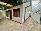 ( INR-403)Valuable Single Storey House Rent in Pannipitiya