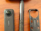 INSTA 360 X4