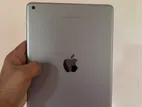 Apple ipad 5th generation 128GB