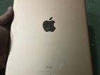 Apple iPad 6th gen - 128GB