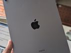 Ipad Air 5 cellular with magic keyboard
