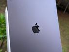Apple iPad Air 5 with pencil