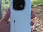 iqoo 13 (Used)