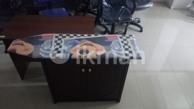 IRON TABLE WITH FULL CUPBOARD-WITHOUT WHEEL (120*35*87CM) - IT100WOW