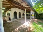 ( IS-1040) Valuable Single Storey House Sale in Padukka