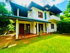 ( IS-1103) Valuable Two Storey House Sale in Homagama