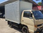 Isuzu 250 ELF 1985