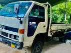 Isuzu 250 Elf Lorry 1987