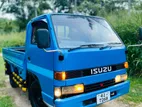 Isuzu 250 1983