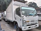 Isuzu 350 18/5 brand new 2011