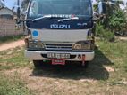 Isuzu 350 2002