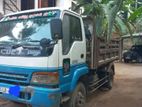 Isuzu DumpTruck 1995