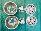 Isuzu ELF 16" Rim Cup Set