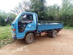 Isuzu Elf 1976