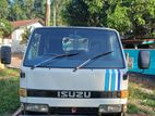 Isuzu Elf 1977
