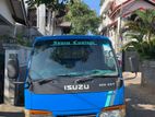 Isuzu Elf 1982