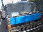 Isuzu Elf 1983