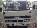 Isuzu Elf 1983