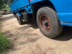 Isuzu Elf 1986