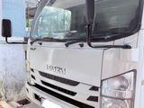 Isuzu Elf 2015