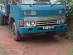 Isuzu Elf BOOM 1982