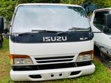 Isuzu Elf Cabin