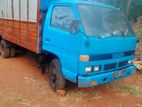 Isuzu Elf 1981