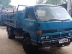 Isuzu Elf 1973