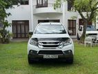 Isuzu MU-X 2015