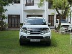 Isuzu MU-X 2015