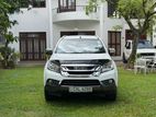 Isuzu MU-X 2019
