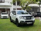 Isuzu MU-X 2019