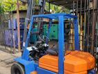 Japan 2.5 Ton Forklift For Hire