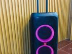 JBL 310 Speaker