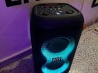JBL 320 Speaker