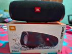 JBL Charge 4
