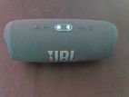 JBL Charge 5