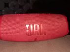 JBL Charge 5