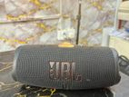 JBL Charge 5 Speaker