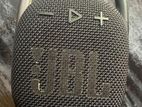 Jbl Clip 4 Bt Speaker (light Used)