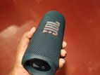 JBL Flip 6 Portable Speaker