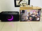 JBL Party Box On The Go Essential with 02 Microphones